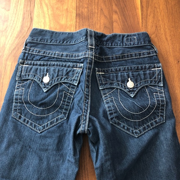 Perfect Summer Jeans - Picture 2 of 4